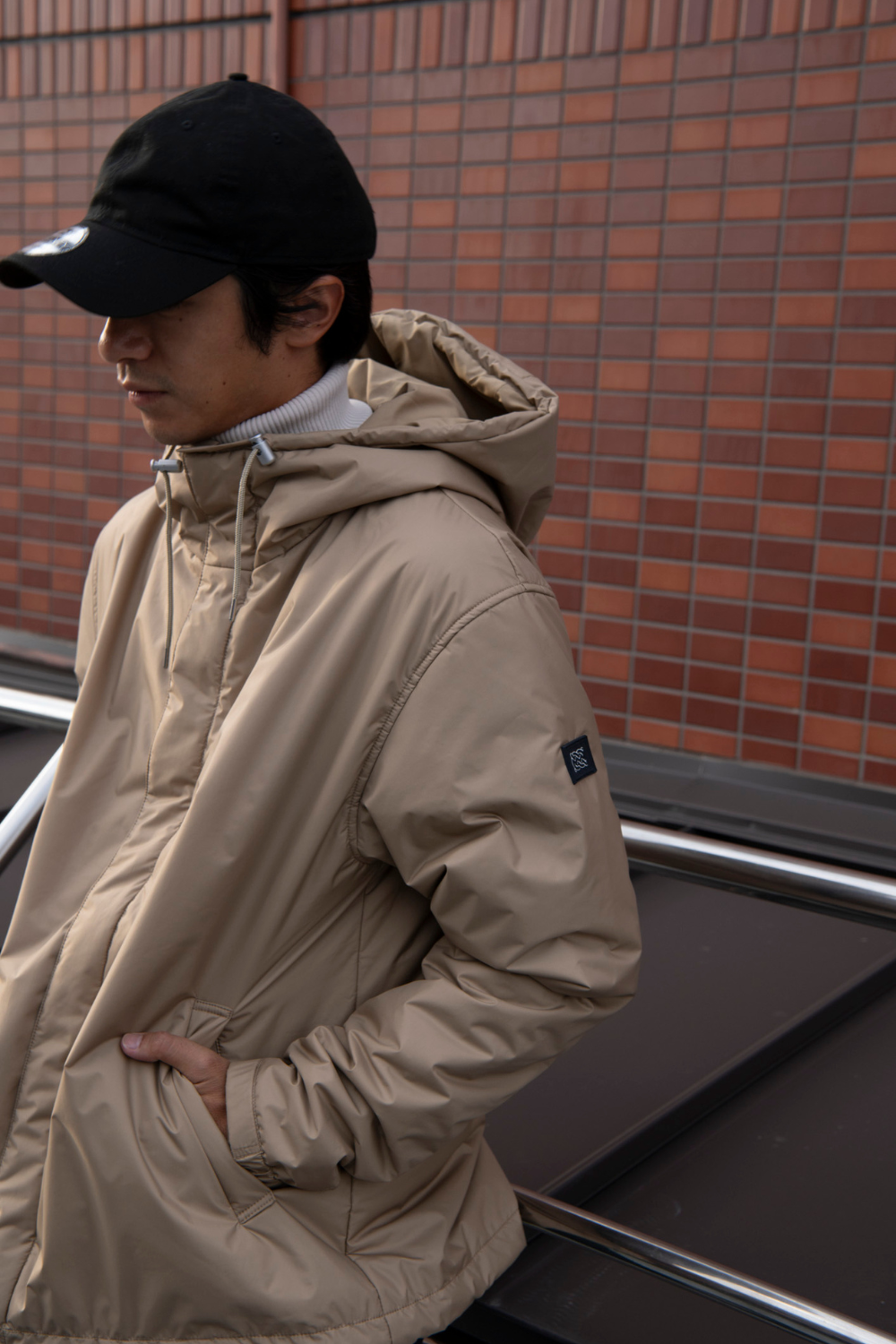 Kapok Down Hooded Jacket-Men’s