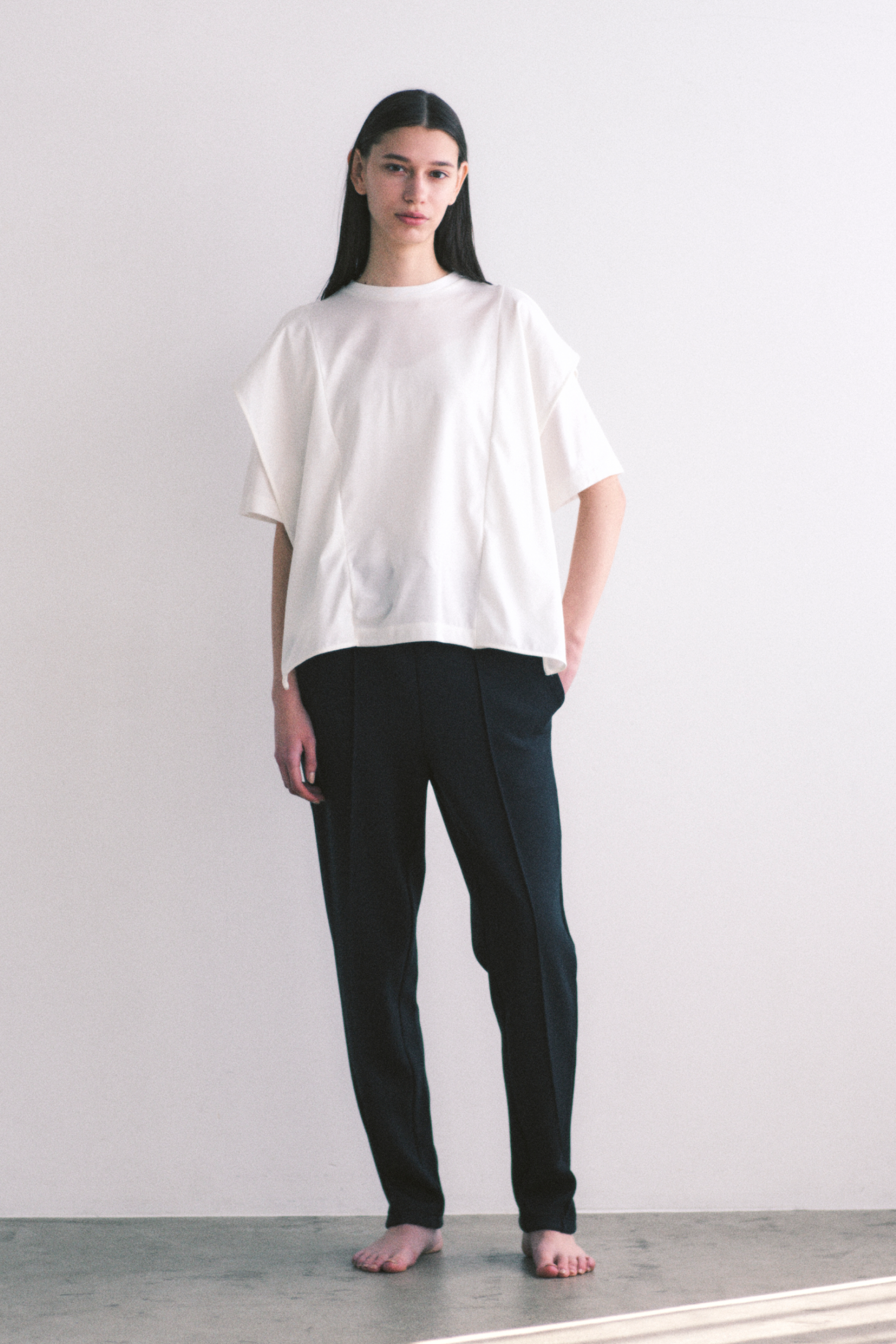 Eco cardboard knit: slacks
