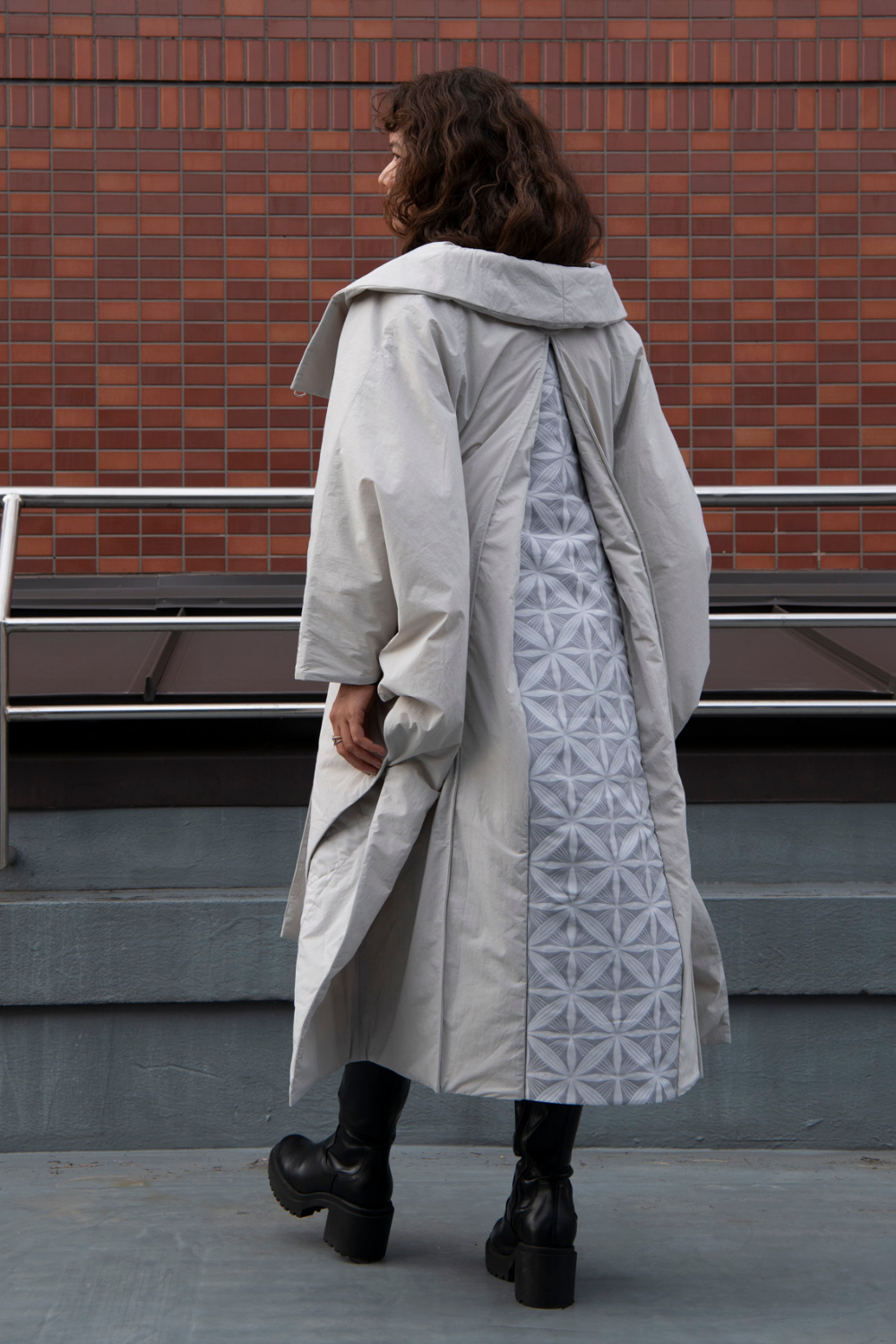 Kimono Poncho Coat -Ume- ナンバリングVer. Unisex【抽選商品:お届け11月中旬を予定】