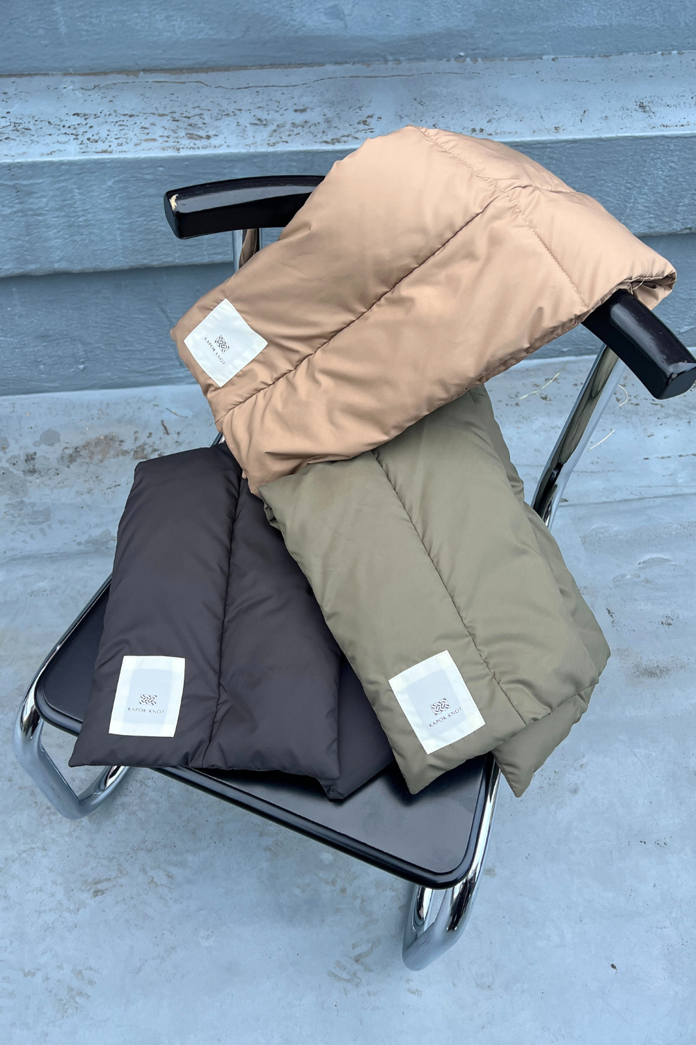 ダウンストール-Unisex