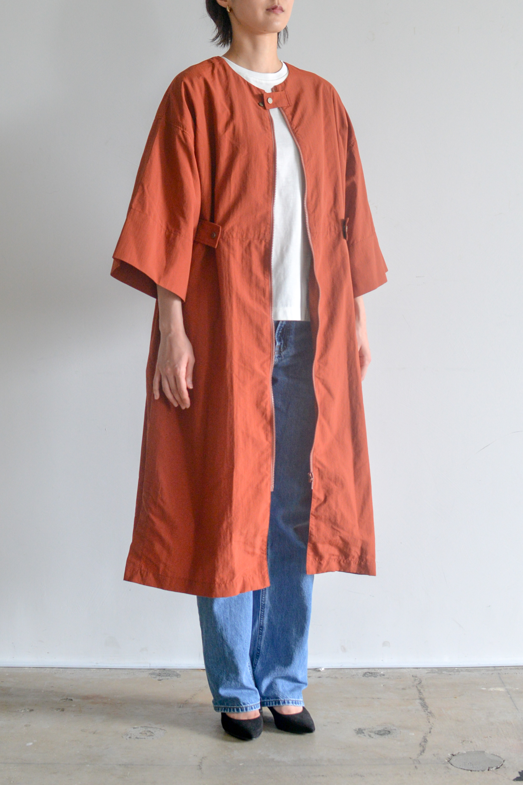 【Unisex】ガウンワンピース:ハーフスリーブ