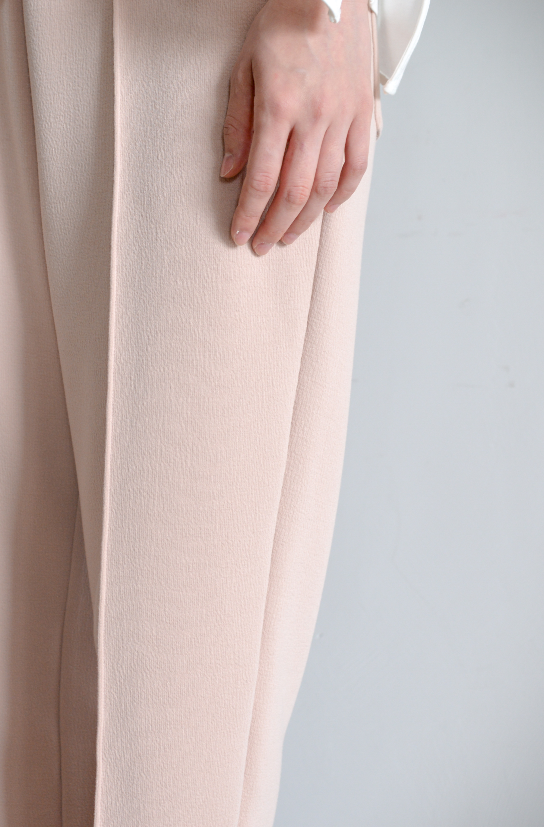 Eco cardboard knit: slacks