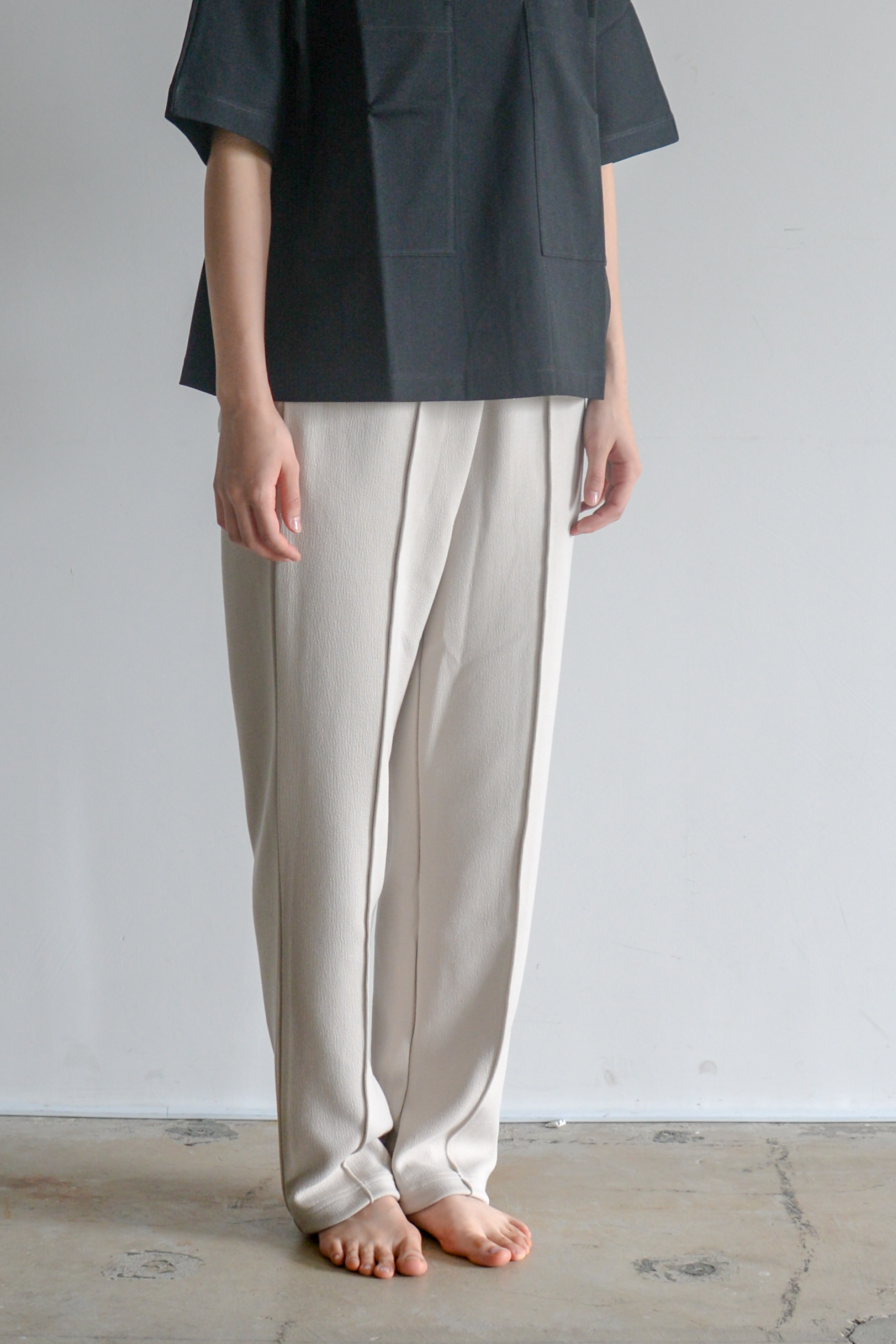 Eco cardboard knit: slacks