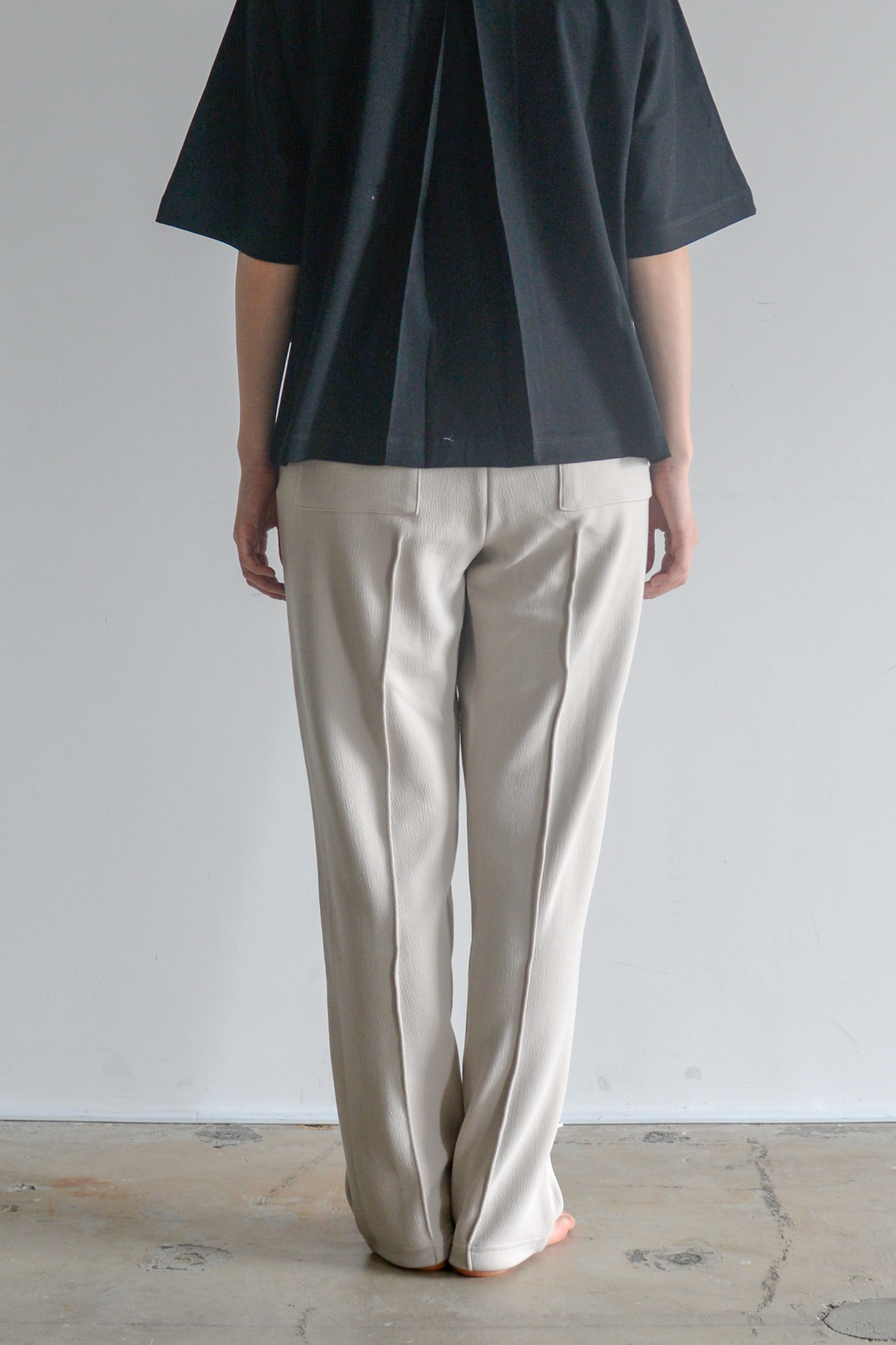 Eco cardboard knit: slacks