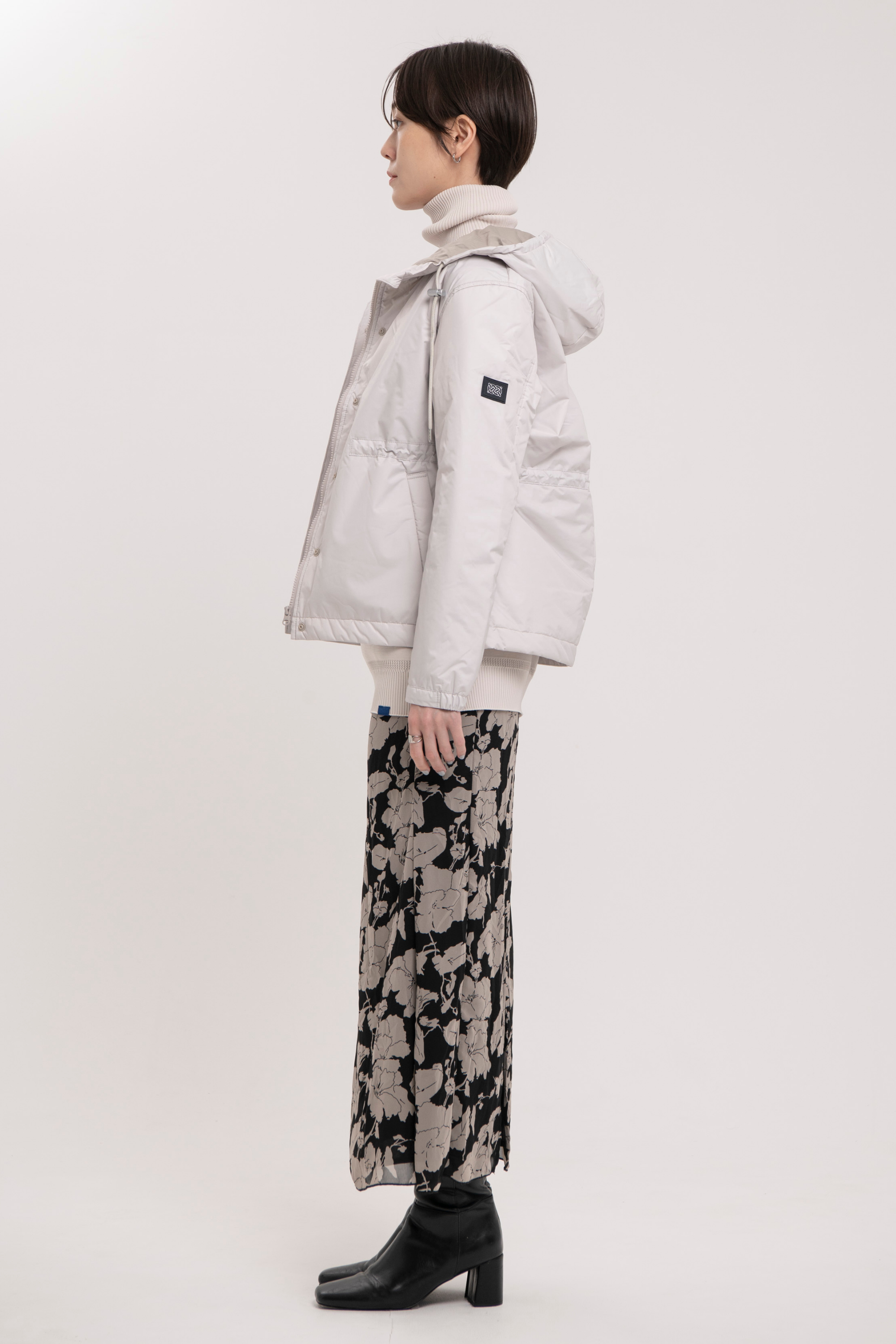 エアーライトジャケット-Women【25AW新色登場】