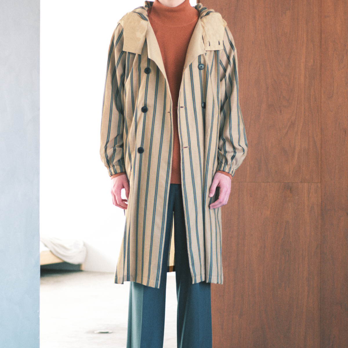 J.CREW クロップド トレンチコート US6 ストライプカフス VOGUE フードトレンチ：ストライプ-Unisex